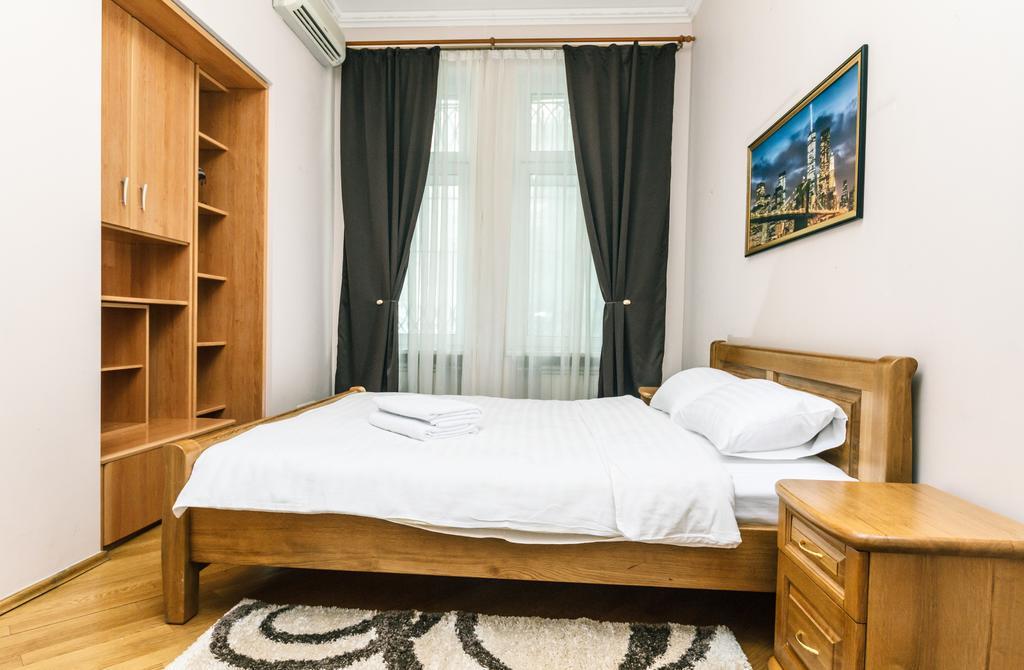 Apartament On Independence Square Kiev Exterior foto