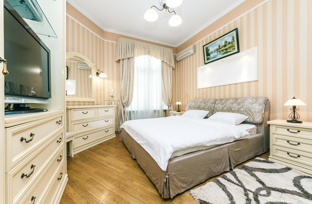 Apartament On Independence Square Kiev Exterior foto