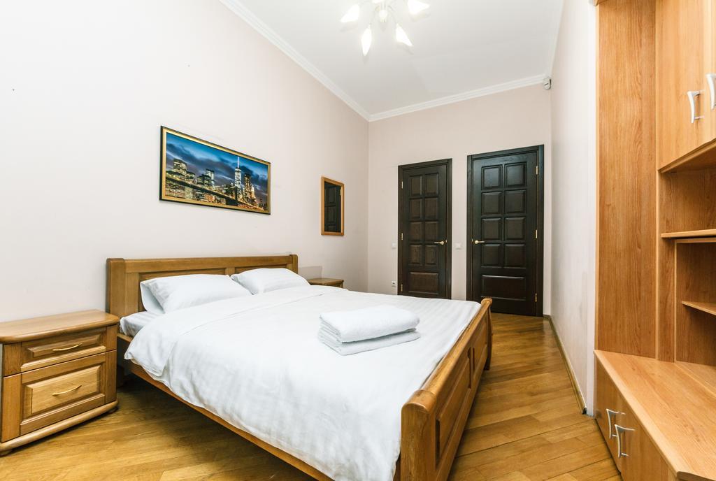 Apartament On Independence Square Kiev Exterior foto
