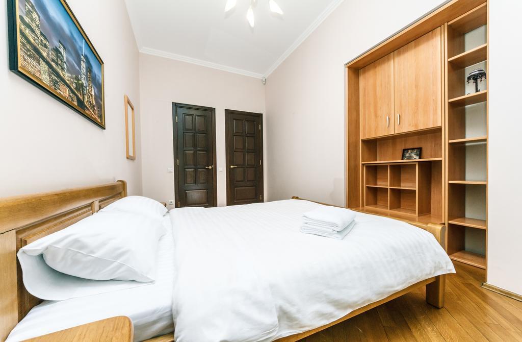 Apartament On Independence Square Kiev Exterior foto