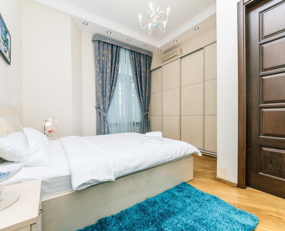 Apartament On Independence Square Kiev Exterior foto
